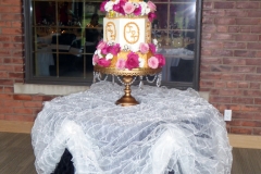 Gold Flowers Wedding Cake 1 sm