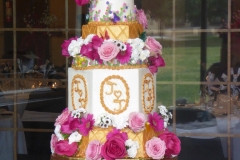 Gold Flowers Wedding Cake sm