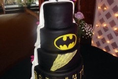 Batman Wedding Cake sm