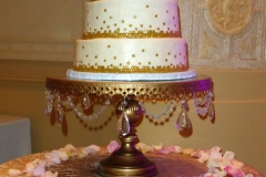 Graduated Dots Wedding Cake 1 sm