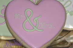 Mr and Mrs Heart Pink sm