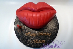 Carved Lips Birthday Cake sm