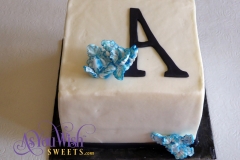 XL A Anniversary Cake sm