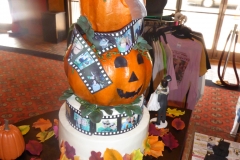 Pumpkin Film Wedding Cake Back sm